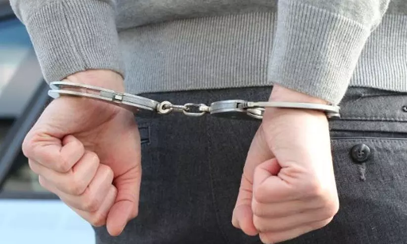 ശഖൂറയിലെ കൊലപാതകം; പ്രതിയെന്ന് കരുതുന്നയാളെ പൊലീസ് പിടികൂടി