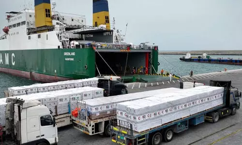 സ​ഹാ​യ​വു​മാ​യി ഗ​സ്സ​യി​ലേ​ക്ക്​ വീ​ണ്ടും യു.​എ.​ഇ​യു​ടെ ക​പ്പ​ൽ