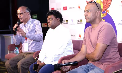 അ​ന്താ​രാ​ഷ്ട്ര ച​ല​ച്ചി​ത്രോ​ത്സ​വ​ത്തി​ൽ എം.​ടി​ക്ക്​ ആ​ദ​രം