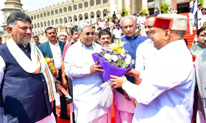 ക്ര​മ​സ​മാ​ധാ​ന പ്ര​ശ്ന​മി​ല്ല; ക​ർ​ണാ​ട​ക സ​മ്പ​ദ്‌​വ്യ​വ​സ്ഥ മാ​തൃ​ക ലോ​കം പ​ഠി​ക്കു​ന്നു- ഗ​വ​ർ​ണ​ർ
