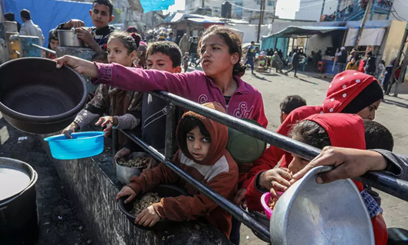 ഗ​സ്സ​യി​ലേ​ക്കു​ള്ള സ​ഹാ​യം ത​ട​യ​ൽ; ഒ.​ഐ.​സി അ​പല​പി​ച്ചു