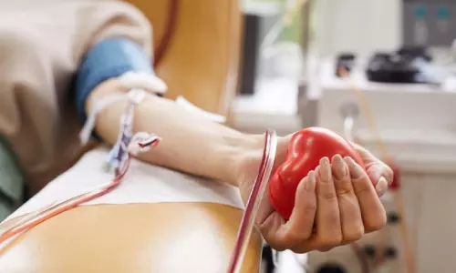 ര​ക്ത​വും പ്ലേ​റ്റ്‌​ലെ​റ്റും ദാ​നം ചെ​യ്യ​ണം