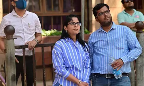 പത്താം സെഷനിലും തകർന്നടിഞ്ഞ് നിഫ്റ്റി; സെൻസെക്സ് 73,000 പോയിന്റിന് താഴെ