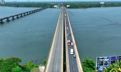 aroor kumbalam bridge 8967786