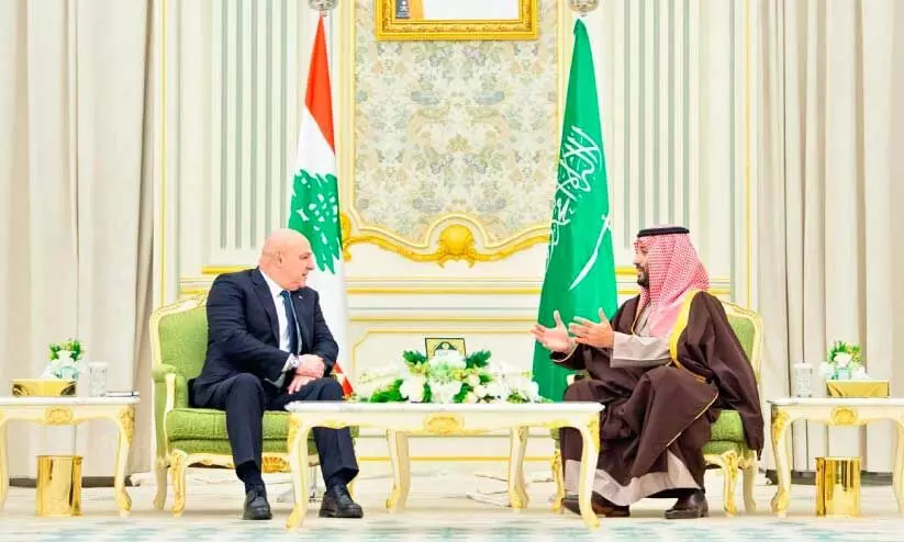 ല​ബ​നാ​ൻ പ്ര​സി​ഡ​ന്റ്​ സൗ​ദി​യി​ൽ; കി​രീ​ടാ​വ​കാ​ശി​യു​മാ​യി കൂ​ടി​ക്കാ​ഴ്​​ച