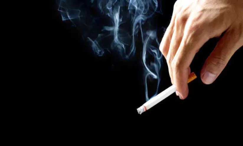 നി​യ​മ വി​രു​ദ്ധ പു​ക​യി​ല ഉ​ൽ​പ​ന്ന​ങ്ങ​ളു​ടെ വി​ൽ​പ​ന;  ക​ർ​ശ​ന​ ശി​ക്ഷ​ക​ൾ നി​ർ​ദേ​ശി​ച്ചു​ള്ള ഭേ​ദ​ഗ​തി​ക്ക് ശൂ​റ കൗ​ൺ​സി​ൽ അം​ഗീ​കാ​രം