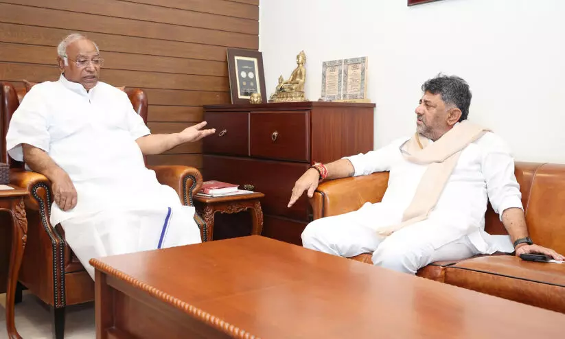 D.K. Shivakumar , Mallikarjuna Kharge