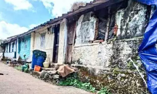 തോട്ടം ലയം നവീകരണം; ജില്ല വ്യവസായ കേന്ദ്രം അപേക്ഷ ക്ഷണിച്ചു