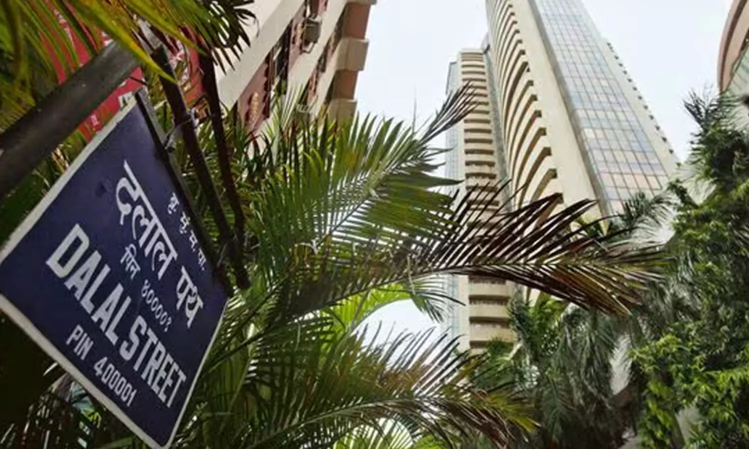 തുടർച്ചയായ രണ്ടാം ദിവസവും നേട്ടത്തിൽ; ഓഹരി വിപണികൾ തിരിച്ചുവരവിന്റെ പാതയിൽ