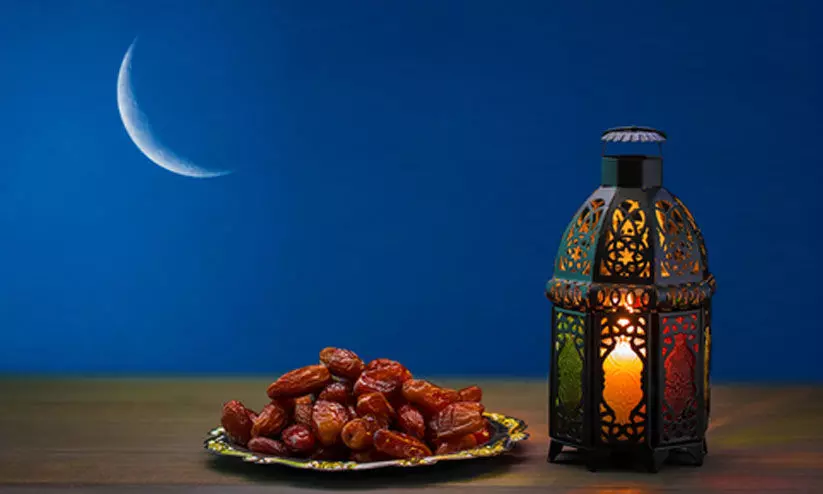 സൗ​ഹൃ​ദ വേ​ദി​യാ​യി ഇ​ഫ്താ​ർ സം​ഗ​മ​ങ്ങ​ൾ