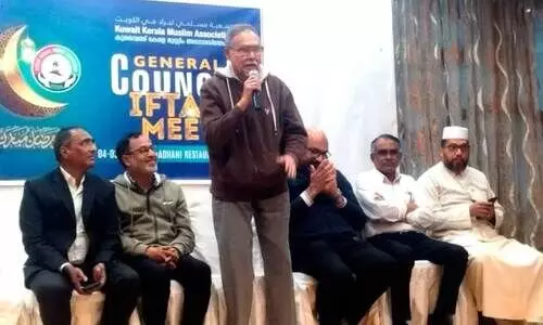 സി​ദ്ദീഖ് കൂ​ട്ടു​മു​ഖ​ത്തി​ന് സ്വീ​ക​ര​ണം ന​ൽ​കി