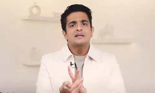 വനിത കമീഷനിൽ ഹാജരായി രൺവീർ അലഹബാദിയയും അപൂർവ മുഖിജയും