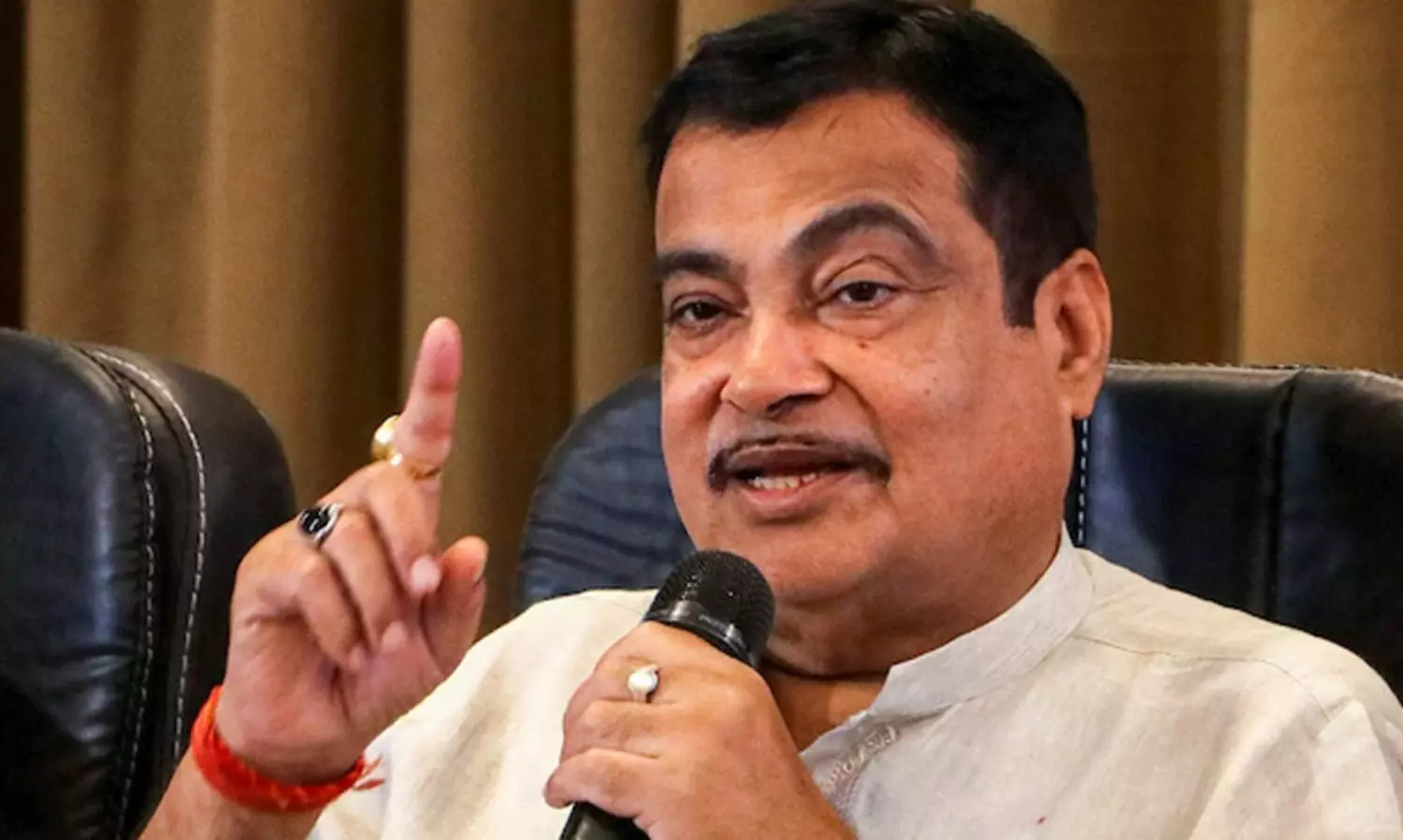 ഇ20 പെട്രോൾ: തനിക്കെതിരെ പണം നൽകി പ്രചാരണം നടത്തുന്നു  -നിതിൻ ഗഡ്കരി