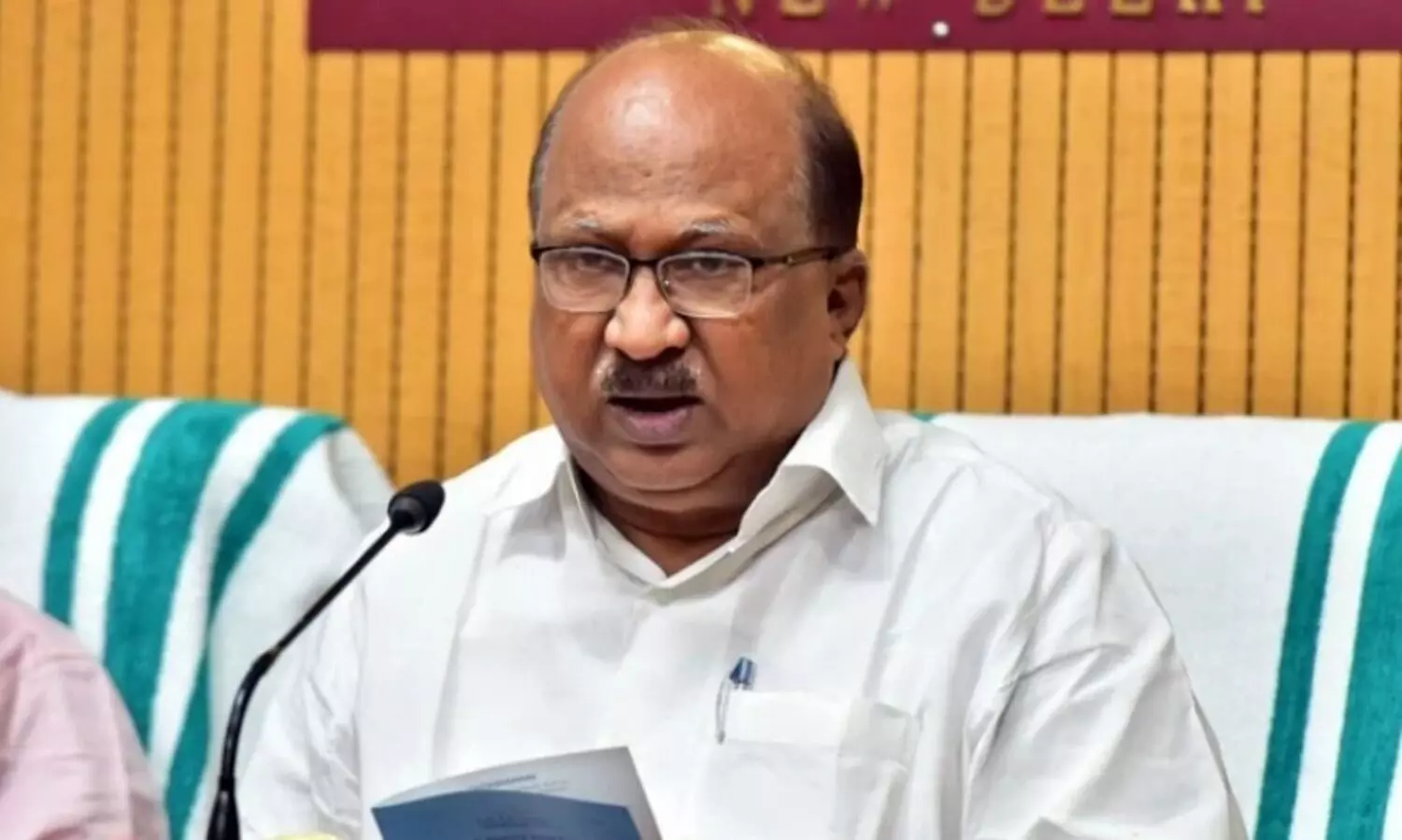 ‘ആശാവർക്കർമാരുടെ സമരം മാത്രമല്ല സംസ്ഥാനത്തെ പ്രശ്നം’; പ്രകോപിതനായി കെ.വി. തോമസ്