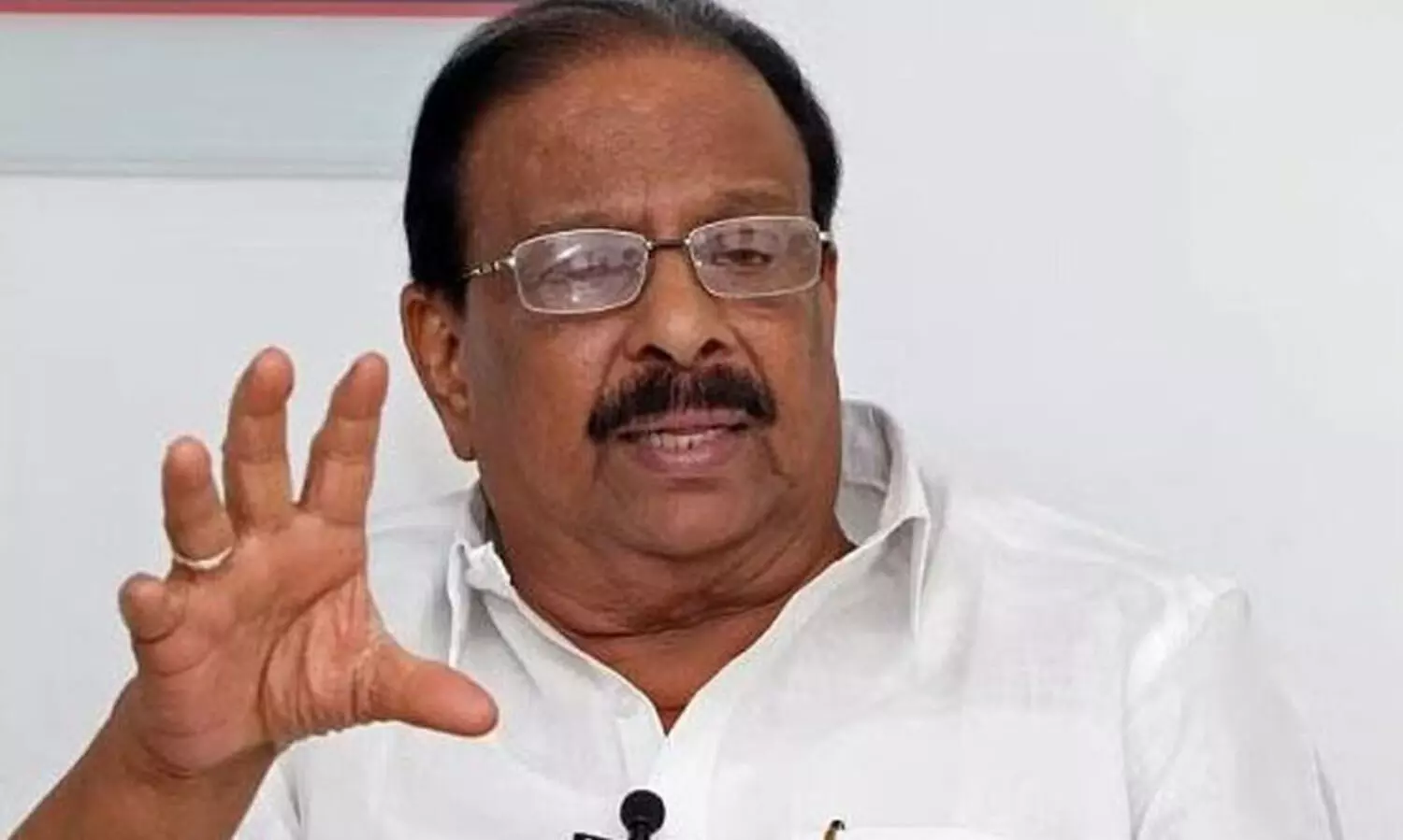 പൊതുമേഖലയെ സി.പി.എം വിറ്റുതുലച്ചാല്‍ വമ്പിച്ച ജനകീയ പ്രതിരോധം തീര്‍ക്കും-കെ. സുധാകരന്‍