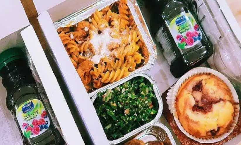 ഇ​ഫ്താ​ർ ന​ൽ​കാ​നെ​ന്ന വ്യാ​ജേ​ന സം​ഭാ​വ​ന​ക​ൾ അ​ഭ്യ​ർ​ഥി​ക്ക​രു​ത്