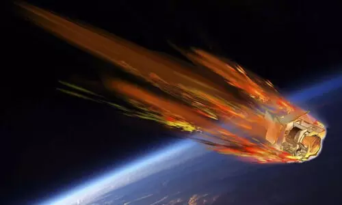 ആശങ്കയേറ്റി ബഹിരാകാശ അവശിഷ്ടങ്ങൾ; ഭൂമിയിലേക്ക് പതിക്കുന്നവയുടെ ഉത്തരവാദിത്തം ആർക്ക്?