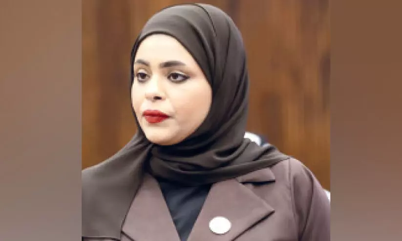 തൊഴിലിടങ്ങളിൽ സ്ത്രീകൾക്ക് ഇരിപ്പിടം നൽകണം; നിർദേശവുമായി എം.പി ഹനാൻ ഫർദാൻ തൊഴിലിടങ്ങളിൽ സ്ത്രീകൾക്ക് ഇരിപ്പിടം നൽകണം; നിർദേശവുമായി എം.പി ഹനാൻ ഫർദാൻ