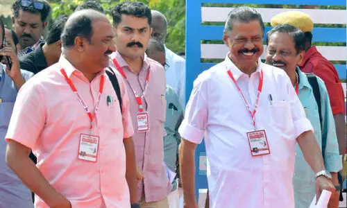 ഗോവിന്ദൻതന്നെ തുടരും; സെക്രട്ടറി സ്ഥാനത്തേക്ക് മറ്റൊരു പേരില്ല... ഗോവിന്ദൻതന്നെ തുടരും; സെക്രട്ടറി സ്ഥാനത്തേക്ക് മറ്റൊരു പേരില്ല...