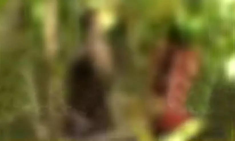 കാസർകോട് നിന്ന് 26 ദിവസം മുമ്പ് കാണാതായ പെൺകുട്ടിയും യുവാവും മരിച്ചനിലയിൽ കാസർകോട് നിന്ന് 26 ദിവസം മുമ്പ് കാണാതായ പെൺകുട്ടിയും യുവാവും മരിച്ചനിലയിൽ