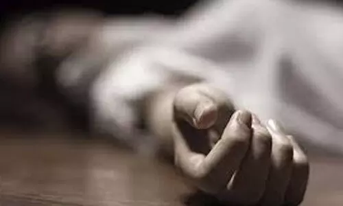 മാ​താ​വ് മൊ​ബൈ​ൽ ഫോ​ൺ ന​ൽ​കി​യി​ല്ല; 16കാ​രി ജീ​വ​നൊ​ടു​ക്കി