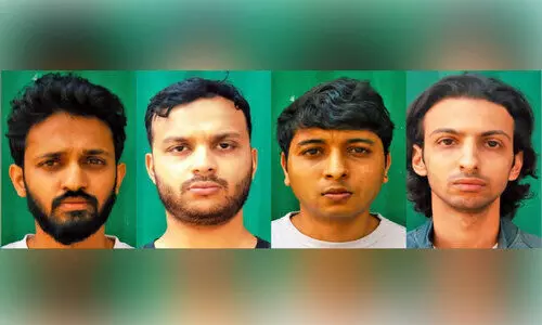 കഞ്ചാവും ഹഷീഷ് ഓയിലുമായി നാല് യുവാക്കൾ പിടിയിൽ