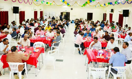 സൗ​ഹൃ​ദ ഇ​ഫ്താ​റു​മാ​യി ഐ.​എം.​ഐ സ​ലാ​ല