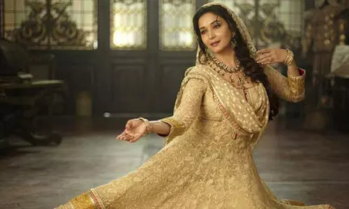 നൃത്തം ആത്മീയമാണ്, നൃത്തം ചെയ്യുമ്പോൾ പ്രാർത്ഥന പോലെയാണ് തോന്നുന്നത് -മാധുരി ദീക്ഷിത്