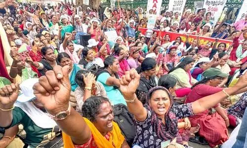 Asha Workers Protest