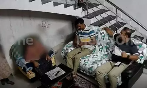 ലഹരിക്കടത്തിന് കുട്ടിയെ ഉപയോഗിച്ചിട്ടില്ലെന്ന് മാതാവ്; ഭർത്താവിനെതിരെ പൊലീസ് പരാതി എഴുതിവാങ്ങി; തിരുവല്ല എം.ഡി.എം.എ കേസിൽ ട്വിസ്റ്റ്!