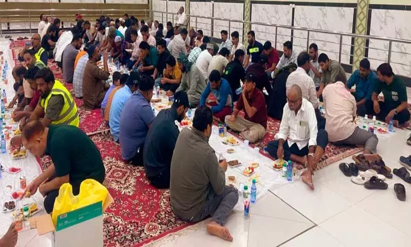 കെ.​എം.​സി.​സി ബ​ദ്ർ ഏ​രി​യ ക​മ്മി​റ്റി ഇ​ഫ്താ​ർ സം​ഗ​മം