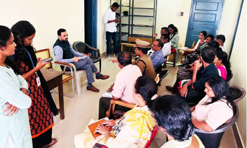 ബീമാപ്പള്ളി നഴ്സറി സ്കൂൾ തിങ്കളാഴ്ച തുറക്കണം ബീമാപ്പള്ളി നഴ്സറി സ്കൂൾ തിങ്കളാഴ്ച തുറക്കണം