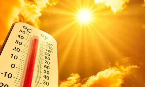 കേരളത്തിൽ കടുത്ത ചൂട്; കൂട്ടിന് തീവ്രത കൂടിയ യു.വി കിരണങ്ങൾ