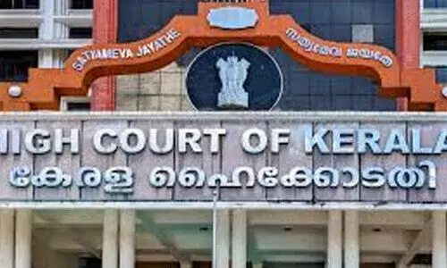 ജസ്റ്റിസ് ബദറുദ്ദീന്‍റെ ബെഞ്ച്​ ബഹിഷ്കരണം പിൻവലിച്ച്​​അഭിഭാഷകർ