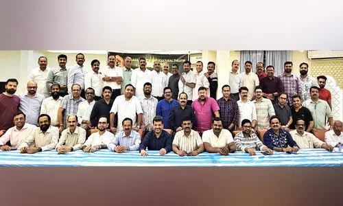 പാ​ല​ക്കാ​ട്‌ ആ​ർ​ട്സ് ആ​ൻ​ഡ് ക​ൾ​ച​റ​ൽ തി​യ​റ്റ​ർ ഇ​ഫ്താ​ർ സം​ഗ​മം സം​ഘ​ടി​പ്പി​ച്ചു