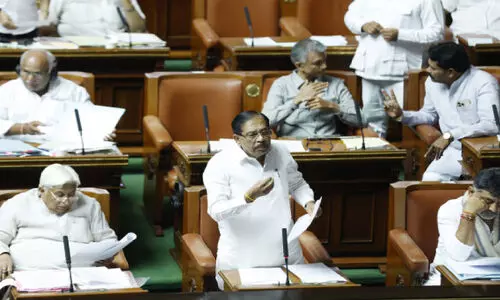 ക​ള്ള​ക്ക​ട​ത്ത് കേ​സി​ൽ സ​ർ​ക്കാ​റി​ന് ഒ​ര​റി​വു​മി​ല്ലെ​ന്ന് ആ​ഭ്യ​ന്ത​ര മ​ന്ത്രി