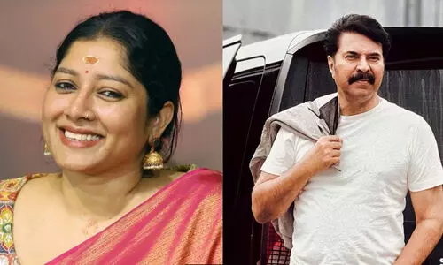 മമ്മൂക്കയെ നേരിൽ കണ്ടപ്പോൾ ഒരു അനുഗ്രഹം പോലെയായിരുന്നു; മമ്മൂട്ടിയോട് ഉള്ള ആരാധന തുറന്നുപറഞ്ഞ് അനുമോൾ