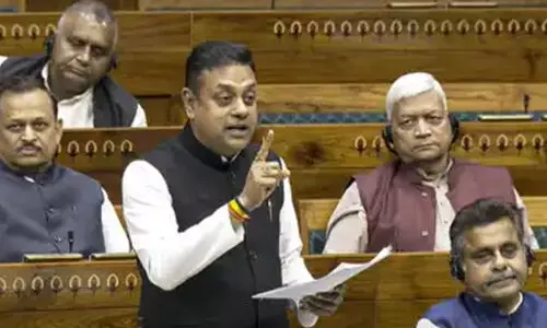 രോഹിത്തല്ല, രാഹുൽ ഗാന്ധിയാണ് അൺഫിറ്റെന്ന് സംബിത് പത്ര; ലോക്സഭയിൽ കോൺഗ്രസ് പ്രതിഷേധം; ഒടുവിൽ ക്ഷമാപണം