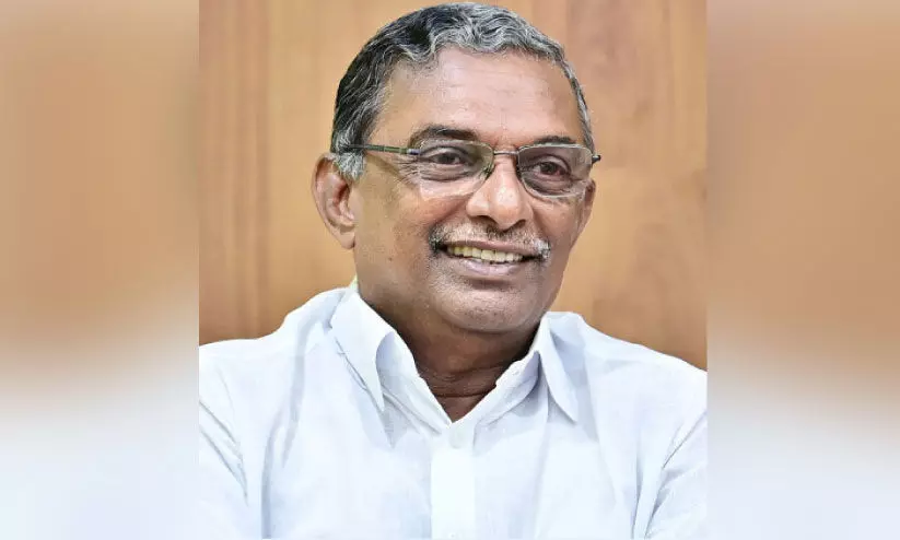 വിമർശനം ലക്ഷ്യം കണ്ടു; നിലപാട് മയപ്പെടുത്തി പത്മകുമാർ