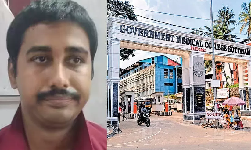 നഴ്സുമാർ വസ്ത്രം മാറുന്ന മുറിയിൽ ഒളി ക്യാമറ വെച്ചത് ഒരുമാസം മുൻപ് ജോലിക്ക് കയറിയ മെയിൽ നഴ്സ്; പ്രതിയെ കോടതി ജാമ്യത്തിൽ വിട്ടു നഴ്സുമാർ വസ്ത്രം മാറുന്ന മുറിയിൽ ഒളി ക്യാമറ വെച്ചത് ഒരുമാസം മുൻപ് ജോലിക്ക് കയറിയ മെയിൽ നഴ്സ്; പ്രതിയെ കോടതി ജാമ്യത്തിൽ വിട്ടു