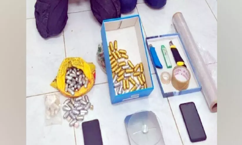 മോ​ർ​ഫി​നു​മാ​യി ര​ണ്ട് പ്ര​വാ​സി​ക​ൾ പി​ടി​യി​ൽ