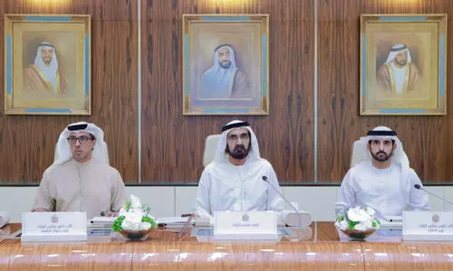 സ​ർ​ക്കാ​ർ ജീ​വ​ന​ക്കാ​ർ​ക്ക്​ വി​ദേ​ശ​ത്തു​നി​ന്ന്​ വി​ദൂ​ര​മാ​യി ജോ​ലി ചെ​യ്യാം