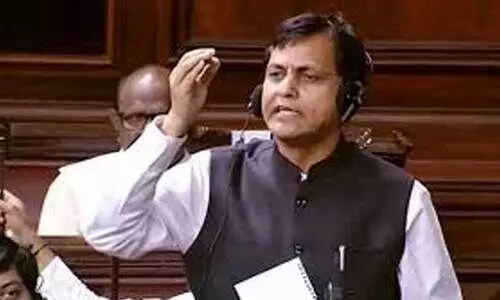 വി​ദേ​ശി​ക​ളു​ടെ വ​ര​വ് നി​യ​ന്ത്രണ ബി​ൽ ലോ​ക്‌​സ​ഭ​യി​ൽ