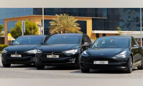 ദു​ബൈ​യി​ൽ ആ​ഡം​ബ​ര ഗ​താ​ഗ​ത മേ​ഖ​ല​ക്ക്​ 44 ശ​ത​മാ​നം വ​ള​ർ​ച്ച