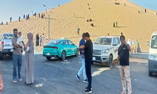 ബദ്റിലെ മണൽക്കുന്നുകൾ കയറാം, സാഹസികതയും വിനോദവും നുകരാം ബദ്റിലെ മണൽക്കുന്നുകൾ കയറാം, സാഹസികതയും വിനോദവും നുകരാം