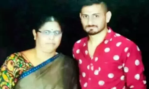 അ​മ്മ​യും മ​ക​നും ത​ടാ​ക​ത്തി​ൽ മ​രി​ച്ച നി​ല​യി​ൽ