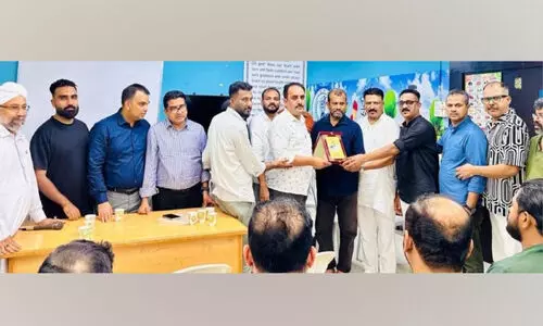 മ​ത്ര കെ.​എം.​സി.​സി സ്നേ​ഹാ​ദ​ര​വ് ന​ൽ​കി