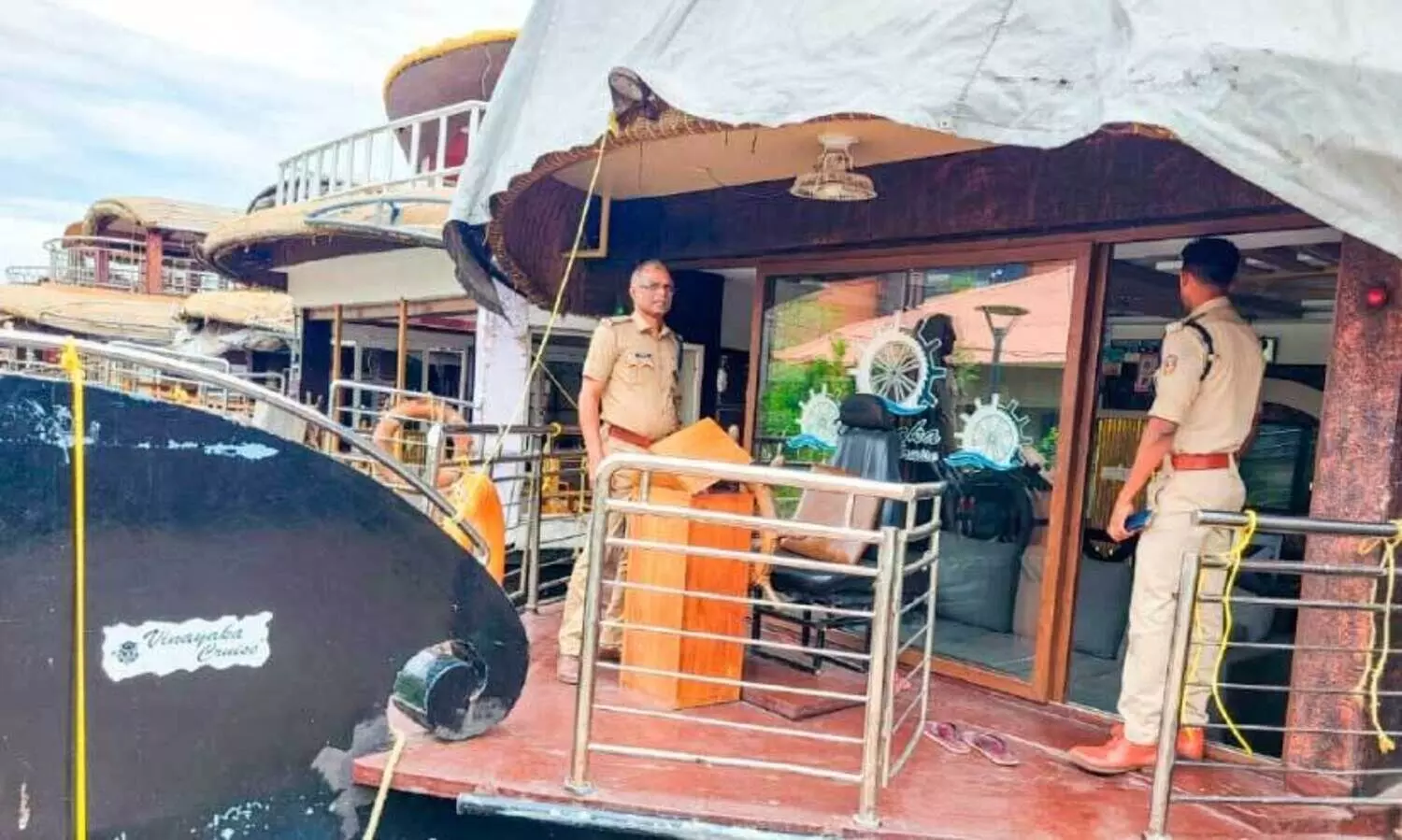 മയക്കുമരുന്ന്​ ഉപയോഗം, വിൽപന; ഹൗസ്​ബോട്ടുകളിൽ മിന്നൽ പരിശോധന