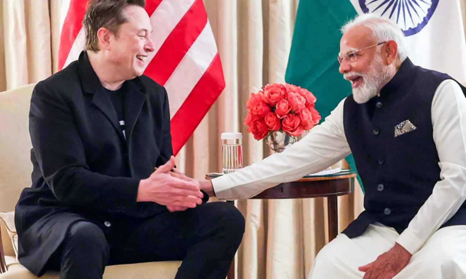 സ്റ്റാർലിങ്കിന്റെ വരവ്  ഗൗരമേറിയ ചോദ്യങ്ങൾ ഉയർത്തുന്നു; എയർടെല്ലും ജിയോയും സ്റ്റാർലിങ്കുമായി ബന്ധിപ്പിച്ചതിന് പിന്നിൽ മോദിയെന്ന് കോൺഗ്രസ്