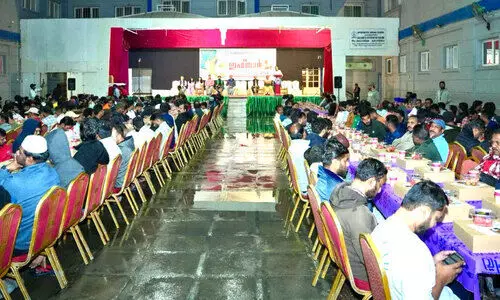 മ​ല​പ്പു​റം ജി​ല്ല അ​സോ​സി​യേ​ഷ​ൻ ഇ​ഫ്താ​ർ സം​ഗ​മം